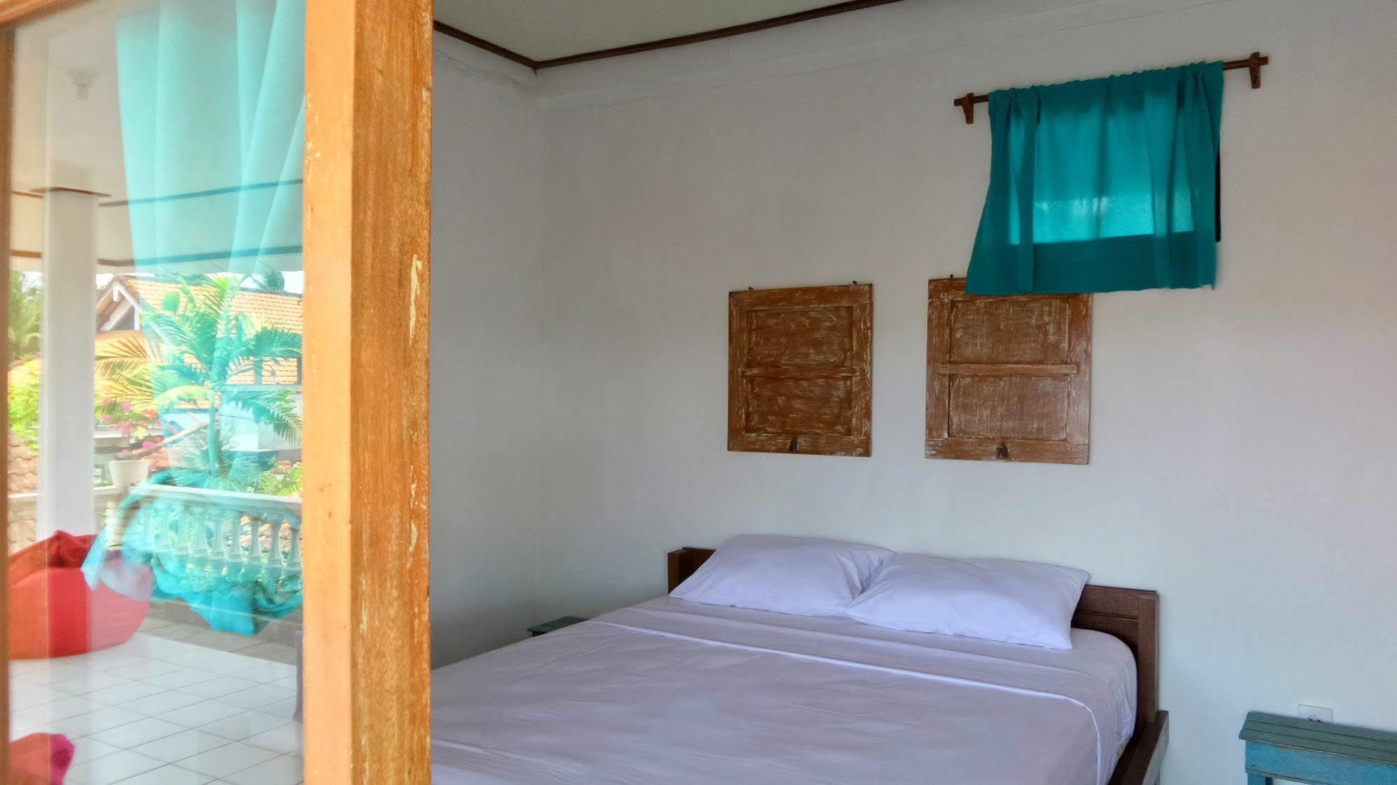 Friendly House Bali Hostel Ubud  Exterior photo
