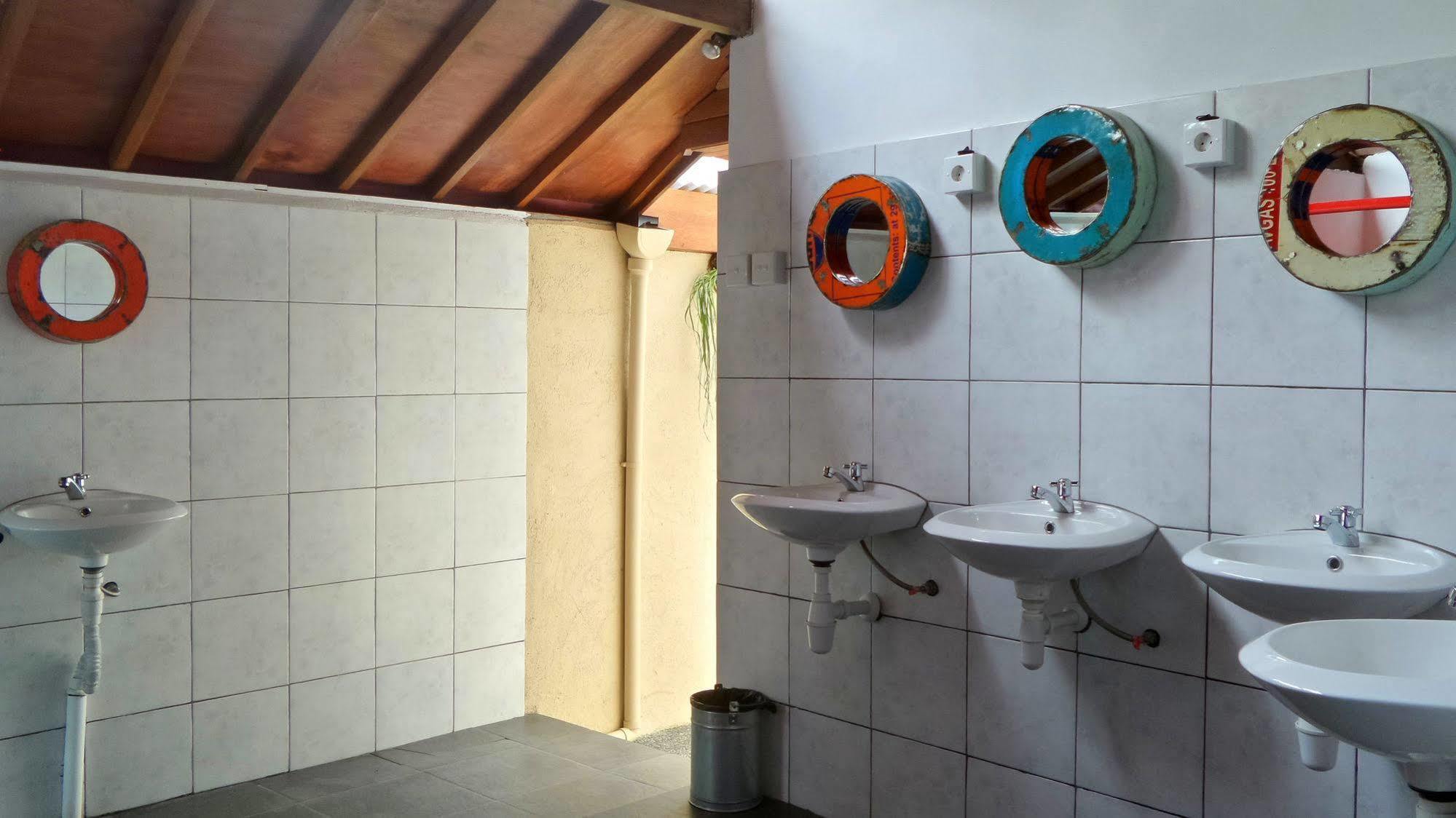 Friendly House Bali Hostel Ubud  Exterior photo